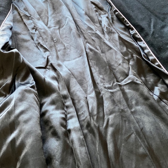 T Tahari Black Herringbone Wool-Blend Trench Coat - Picture 7 of 12